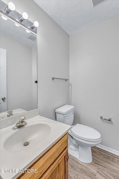 Building Photo - 924 Ashley Michelle Ct