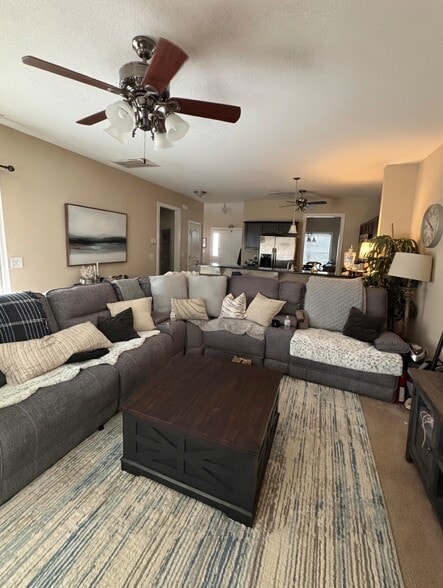 Building Photo - 2300 Chavis Dr