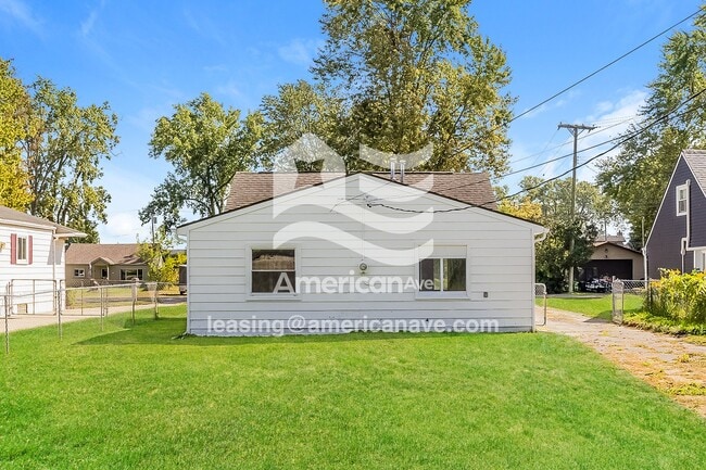 Building Photo - 34331 Munsie St