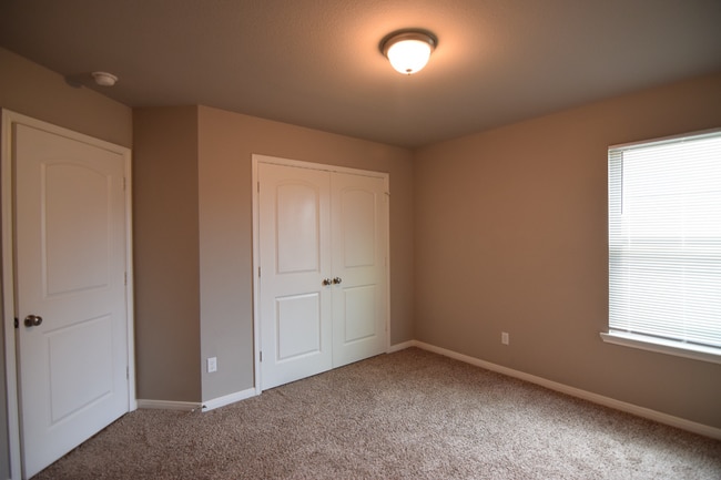 Building Photo - 3520 Addison St