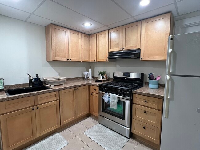 Building Photo - 118 153rd Pl SE