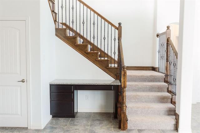 Building Photo - 3000 Aurora Mist Dr