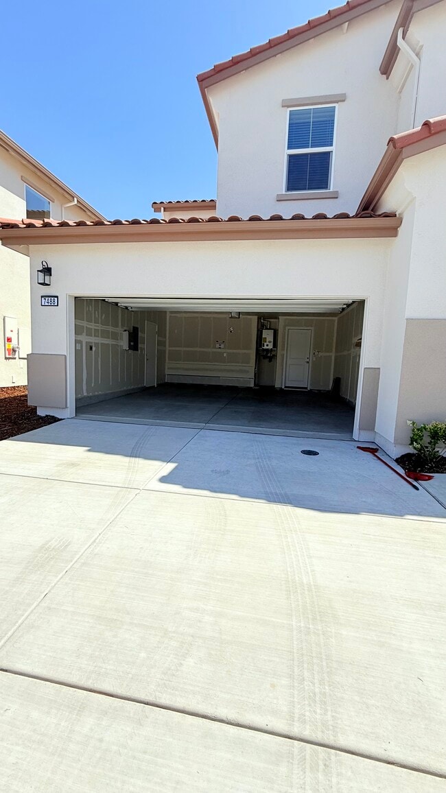 Building Photo - 7488 Moon Dream Wy