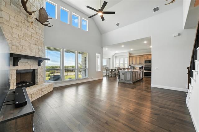 Building Photo - 1012 Emerald Trce Dr