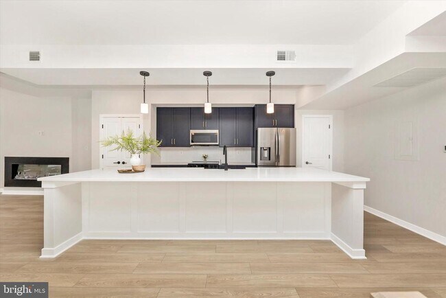 Building Photo - 714 Iron Frg Rd