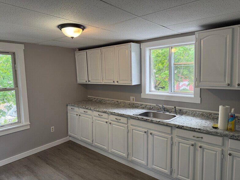 Building Photo - 19 Boutelle St