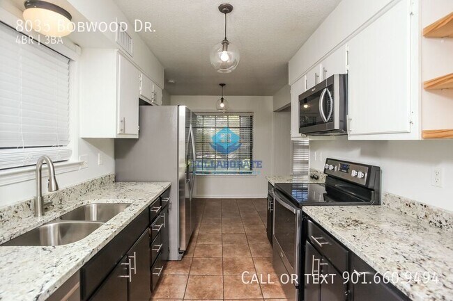 Building Photo - 8035 Bobwood Dr