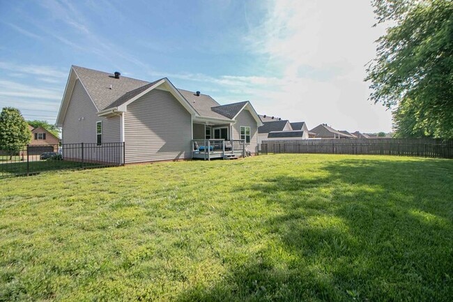 Building Photo - 1088 Jon Dr