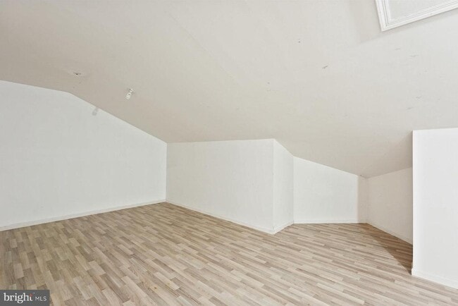 Building Photo - 624 Brickhouse Rd