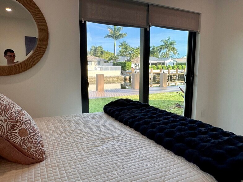 Building Photo - 4440 NE 26th Ave