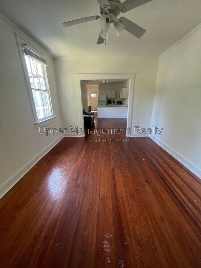 Building Photo - 1531 Lowerline St