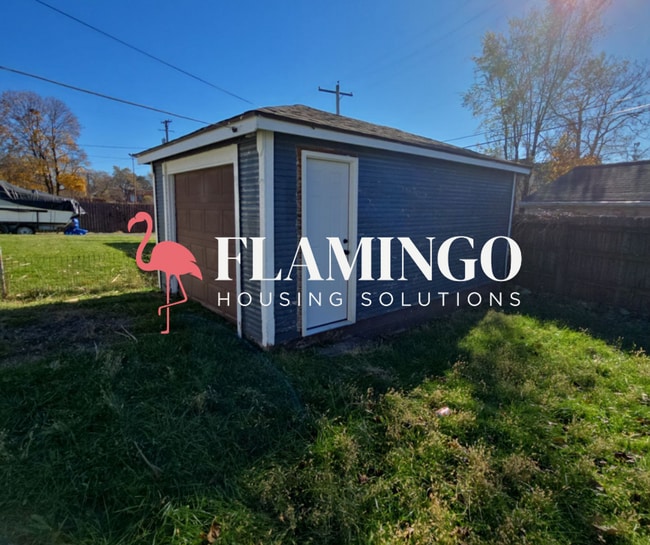 Building Photo - 3114 W Hillcrest Ave