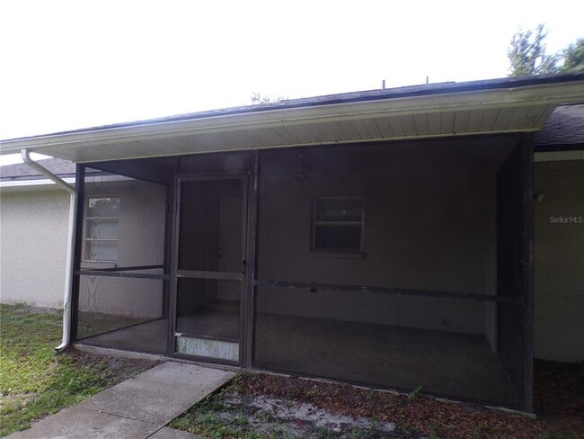 Building Photo - 1088 Melville Rd