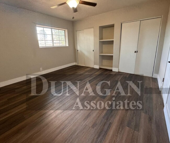 Building Photo - 4 Bedroom, 2 1/2 Bath Home