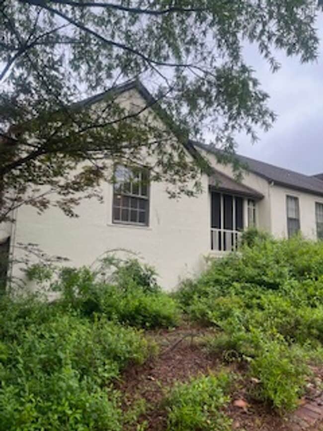 Building Photo - Jacks-1617 S 23Rd