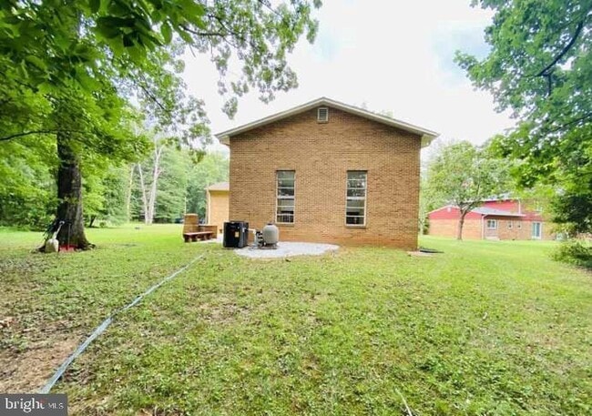 Building Photo - 10201 Diablo Ave