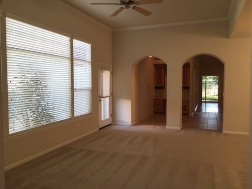 Building Photo - Beautiful home in private cul-de-sac!