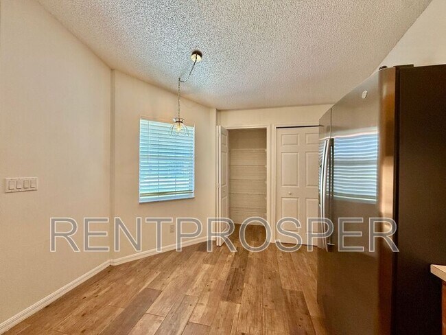 Building Photo - 4010 Wilkes Dr