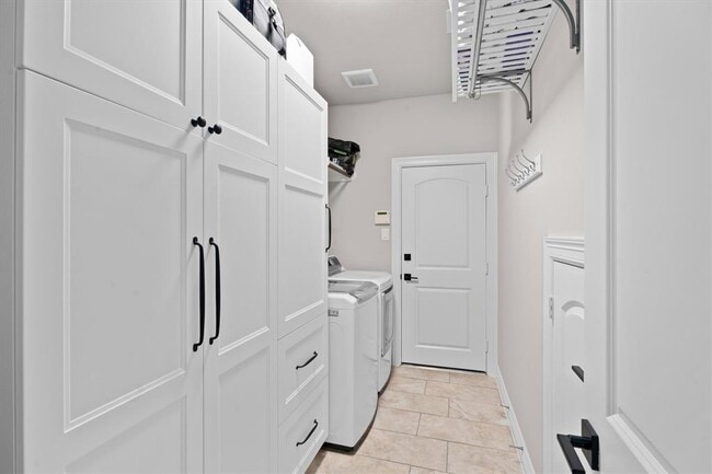 Building Photo - 27121 Holtwood Grove Rd