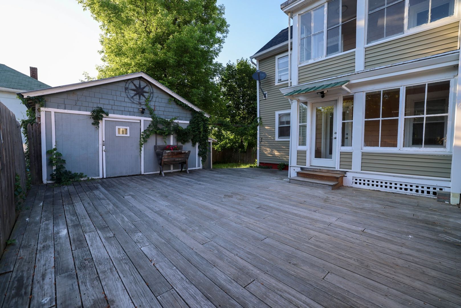 Building Photo - 16 Orange St