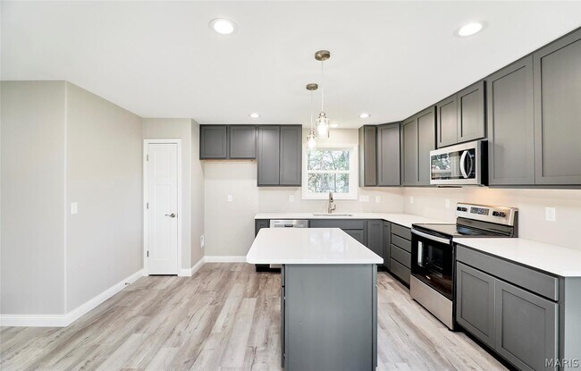 Building Photo - 5538 Autumn Trace Pkwy