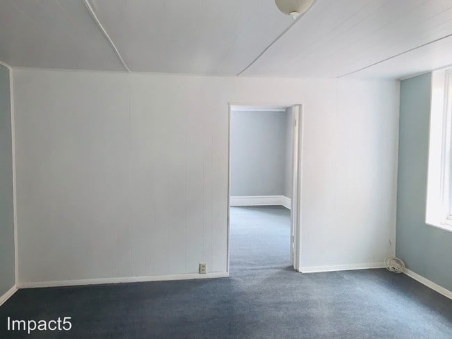 Building Photo - 3 br, 1 bath House - 3325 Itaska Street