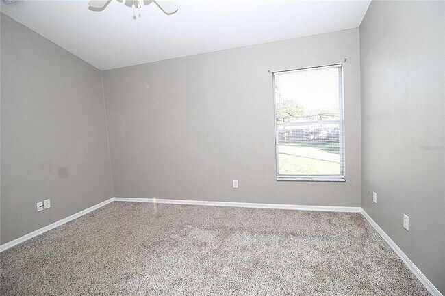 Building Photo - 903 S Disston Ave