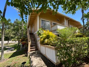 Building Photo - 645 Mananai Pl