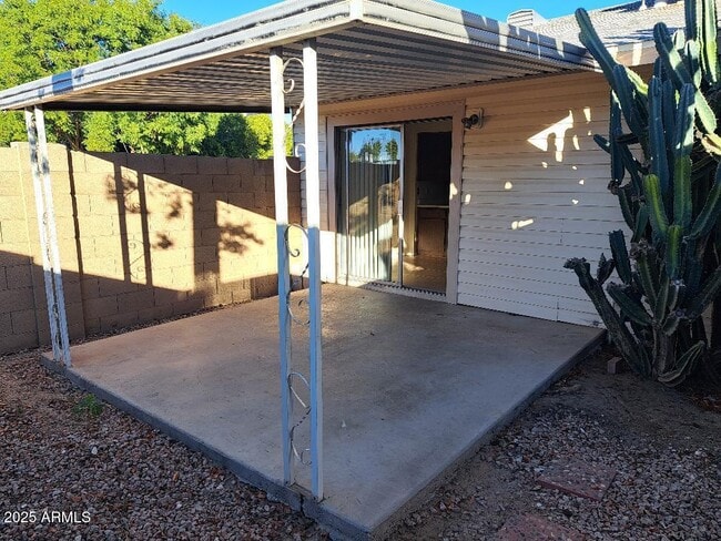 Building Photo - 4707 S Stanley Pl
