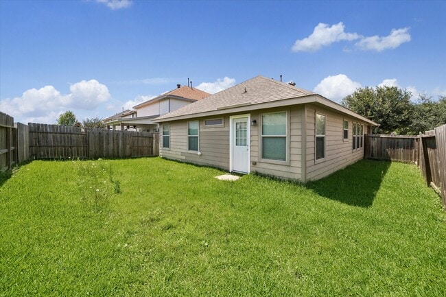 Building Photo - 9110 River Dale Canyon Ln