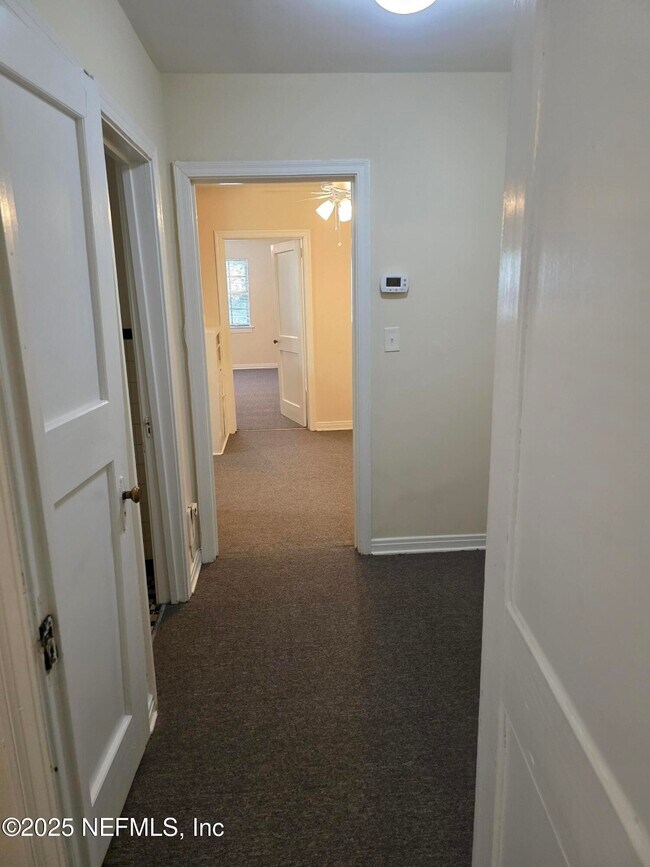 Building Photo - 2849 Herschel St