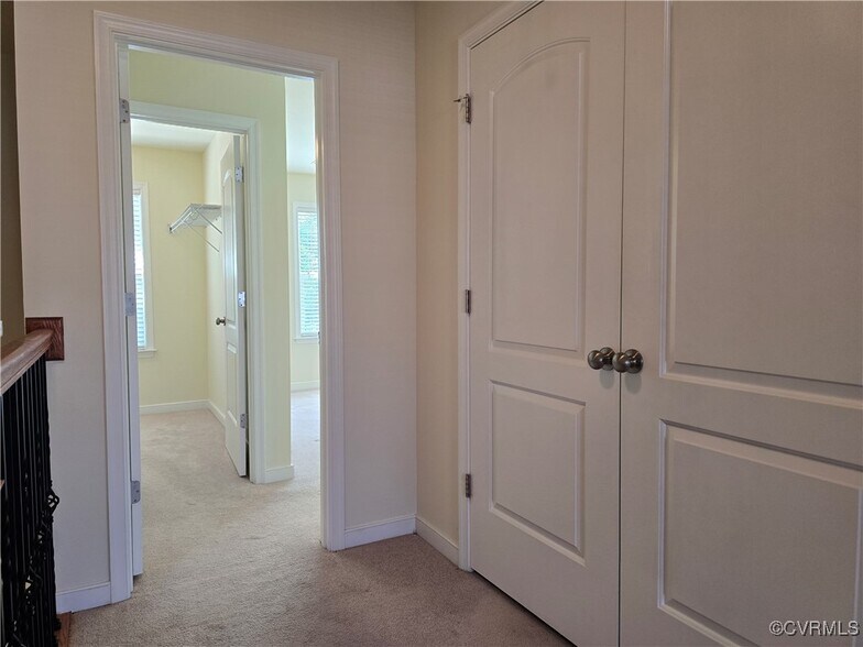 Building Photo - 7417 Pebble Lake Dr