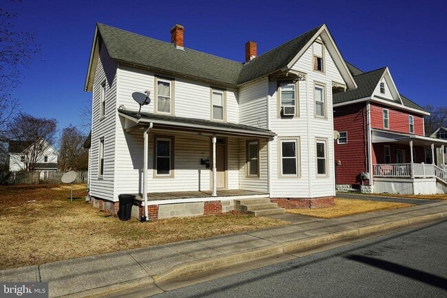 Building Photo - 415 E East St