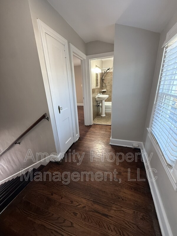 Building Photo - 325 67th St