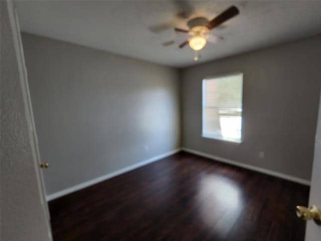 Building Photo - 1225 Lake Haven Dr