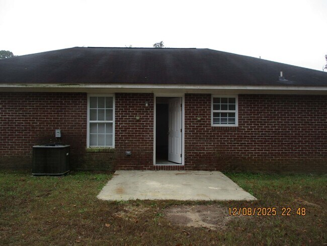 Building Photo - 3713 Countryside Dr