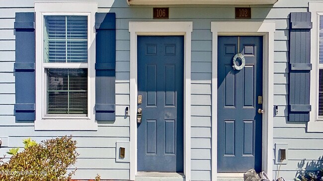 Building Photo - 106 Red House Cir