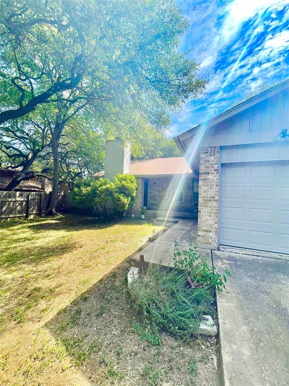 Building Photo - 7103 Woodhue Ct