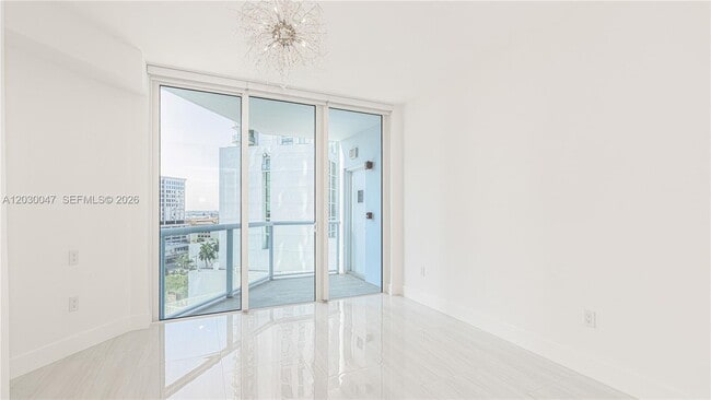 Building Photo - 333 Las Olas Way