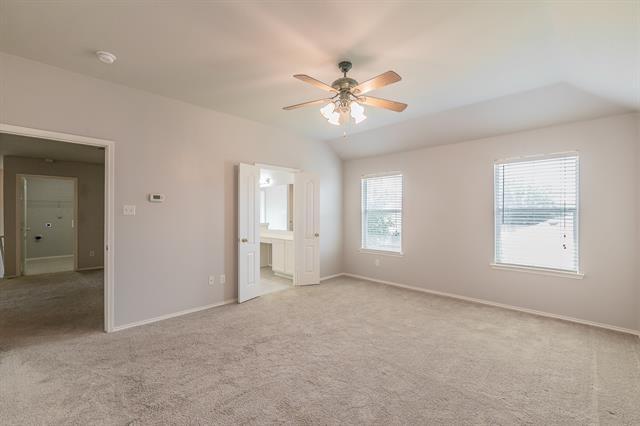Building Photo - 2668 Redcedar Dr