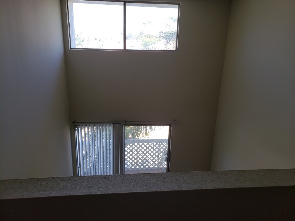 Building Photo - 3565 Linden Ave