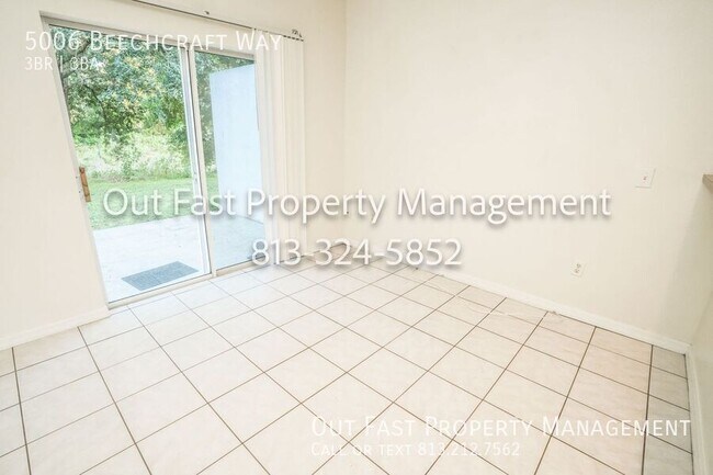 Building Photo - 5006 Beechcraft Way