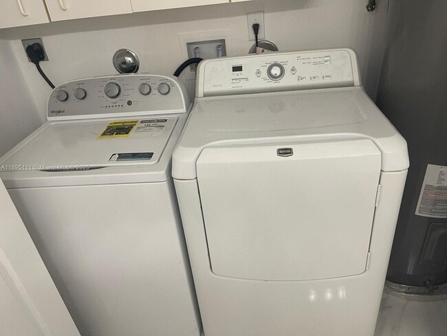 Building Photo - 17025 NW 20th St