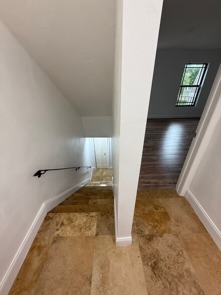 Building Photo - 9823 SW 93rd Ter