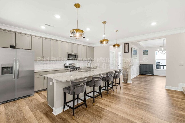 Building Photo - 10252 Glenmere Crk Cir