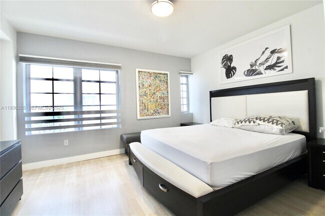 Building Photo - 435 21st St