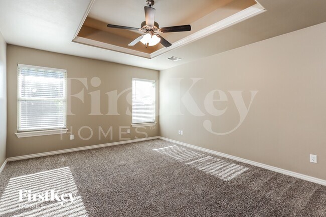 Building Photo - 2809 Cypress Springs Blvd