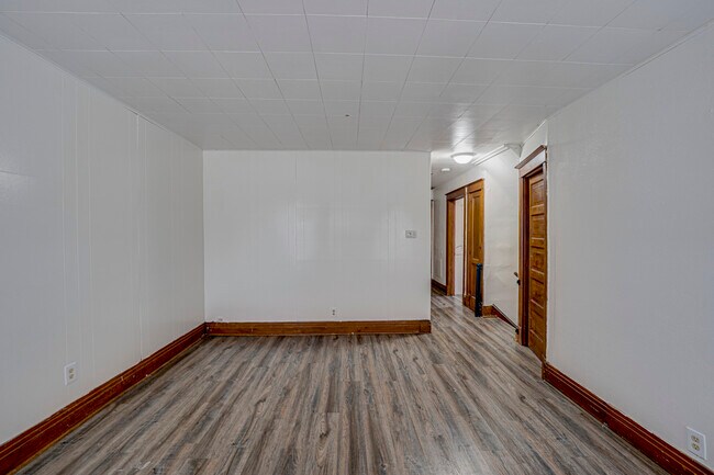 Building Photo - 706 McDonough St