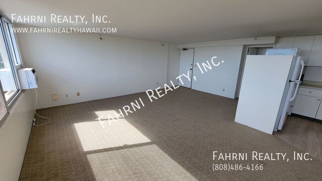 Building Photo - Spacious 2-Bedroom, 2-Bath Condo with Stun...