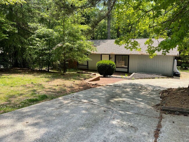 Primary Photo - Ranch in Riverdale!